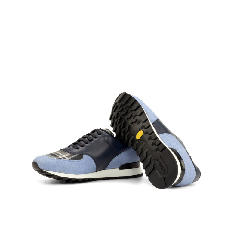 Bottom view of model Mens Casual Jogger Sneaker - Model 4885, Chris Z Shoes